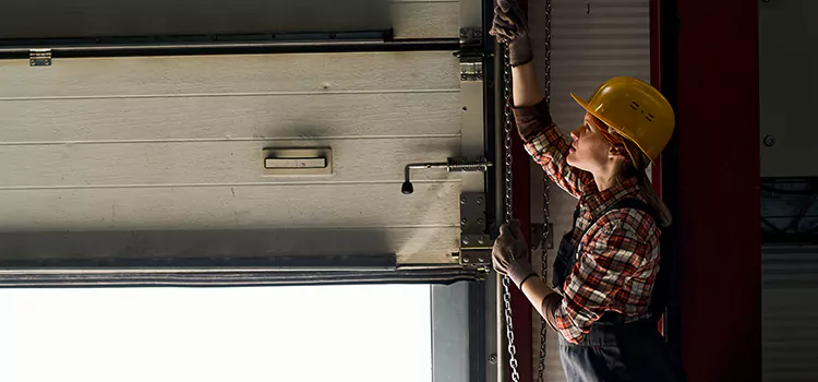 Addressing Common Garage Door Stoppage Issues in East Los Angeles, CA