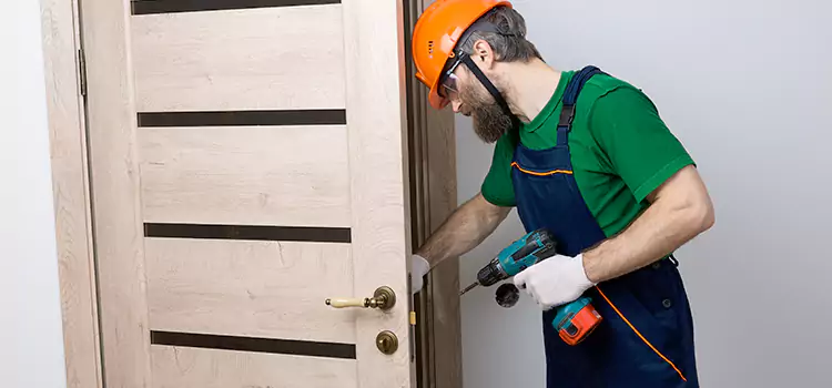 Replace Internal Door Handle with Lock East Los Angeles