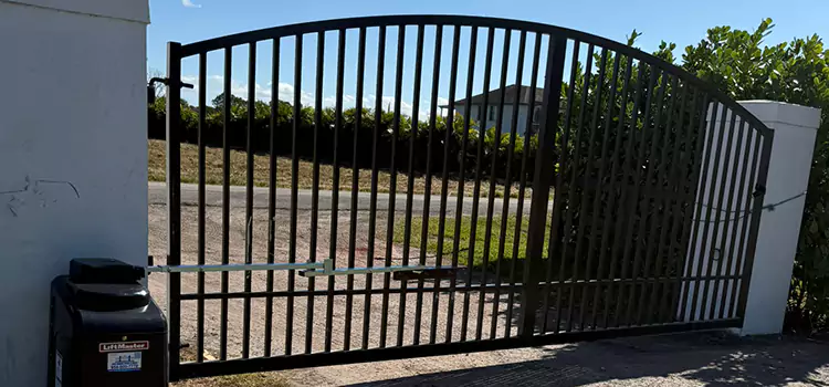 Driveway Fence Repair East Los Angeles